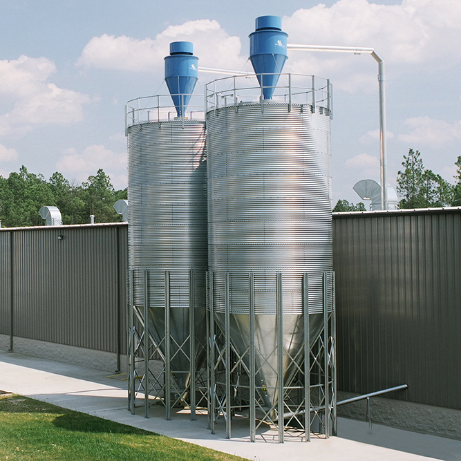 Unskirted Storage Silos - Brock Industrial